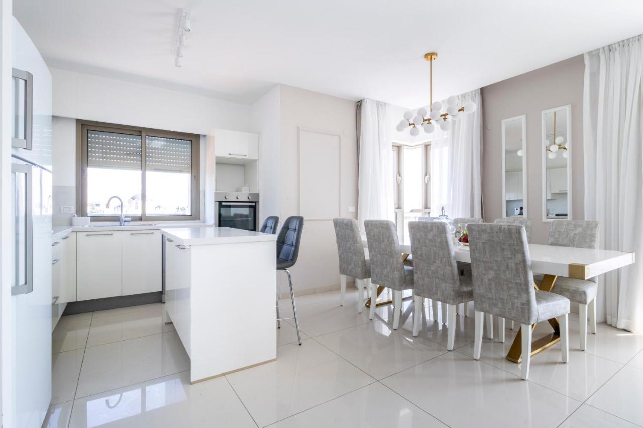 Luxury Three-Bedroom/Terrace Over Old City View Jerusalén Exterior foto