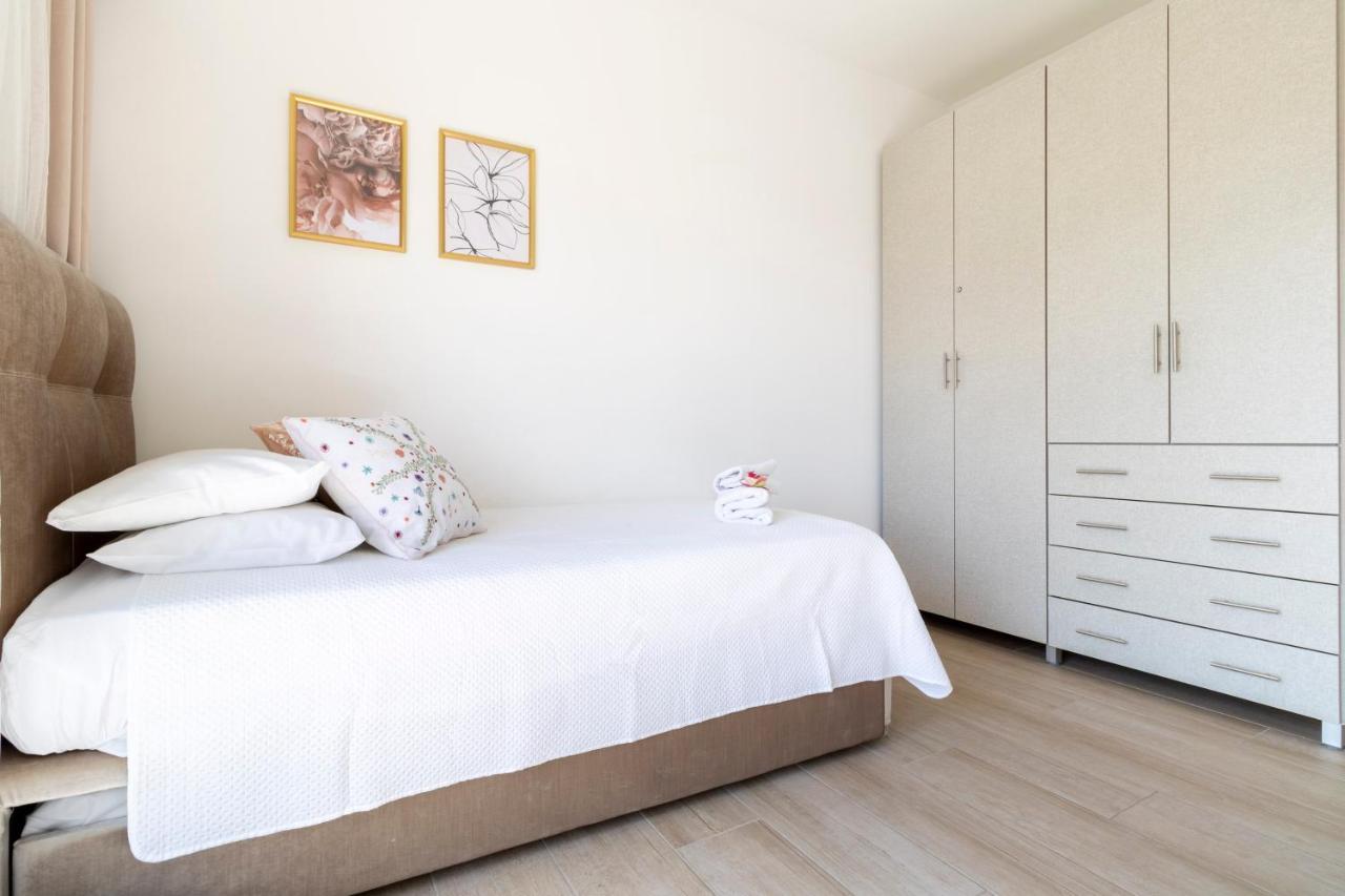 Luxury Three-Bedroom/Terrace Over Old City View Jerusalén Exterior foto