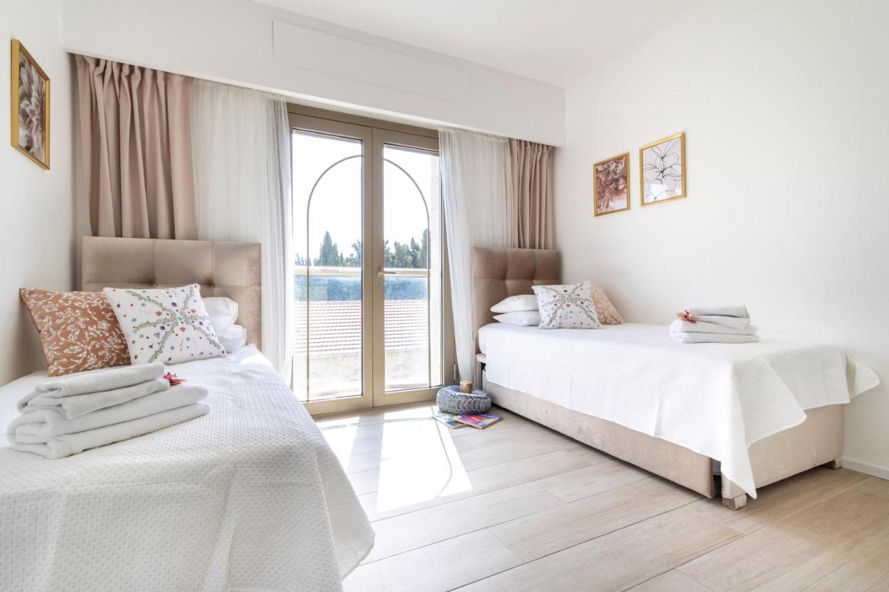 Luxury Three-Bedroom/Terrace Over Old City View Jerusalén Exterior foto