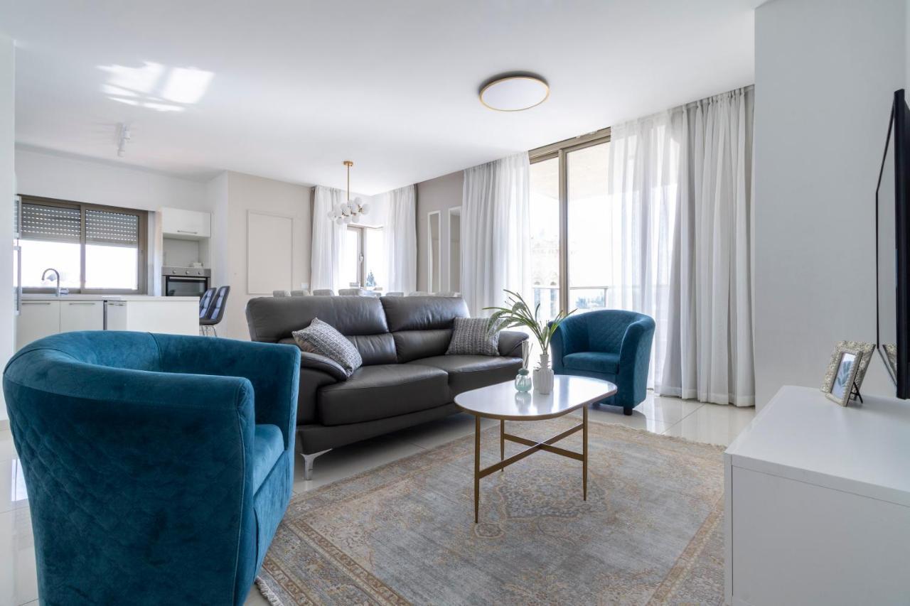 Luxury Three-Bedroom/Terrace Over Old City View Jerusalén Exterior foto