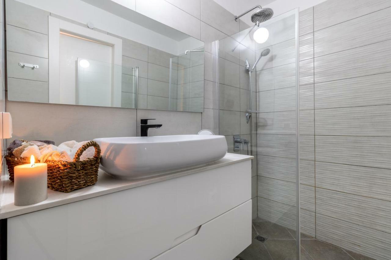 Luxury Three-Bedroom/Terrace Over Old City View Jerusalén Exterior foto